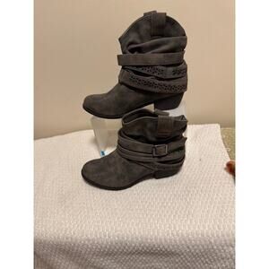 Used Not Rated Gray Faux Suede Ruched Booties with Cutout Strap Design 6.5